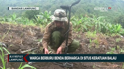 Warga Berburu Benda Berharga di Situs Keratuan Balau
