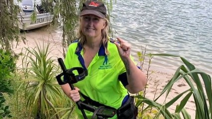 Recovery service reunites people with lost possessions