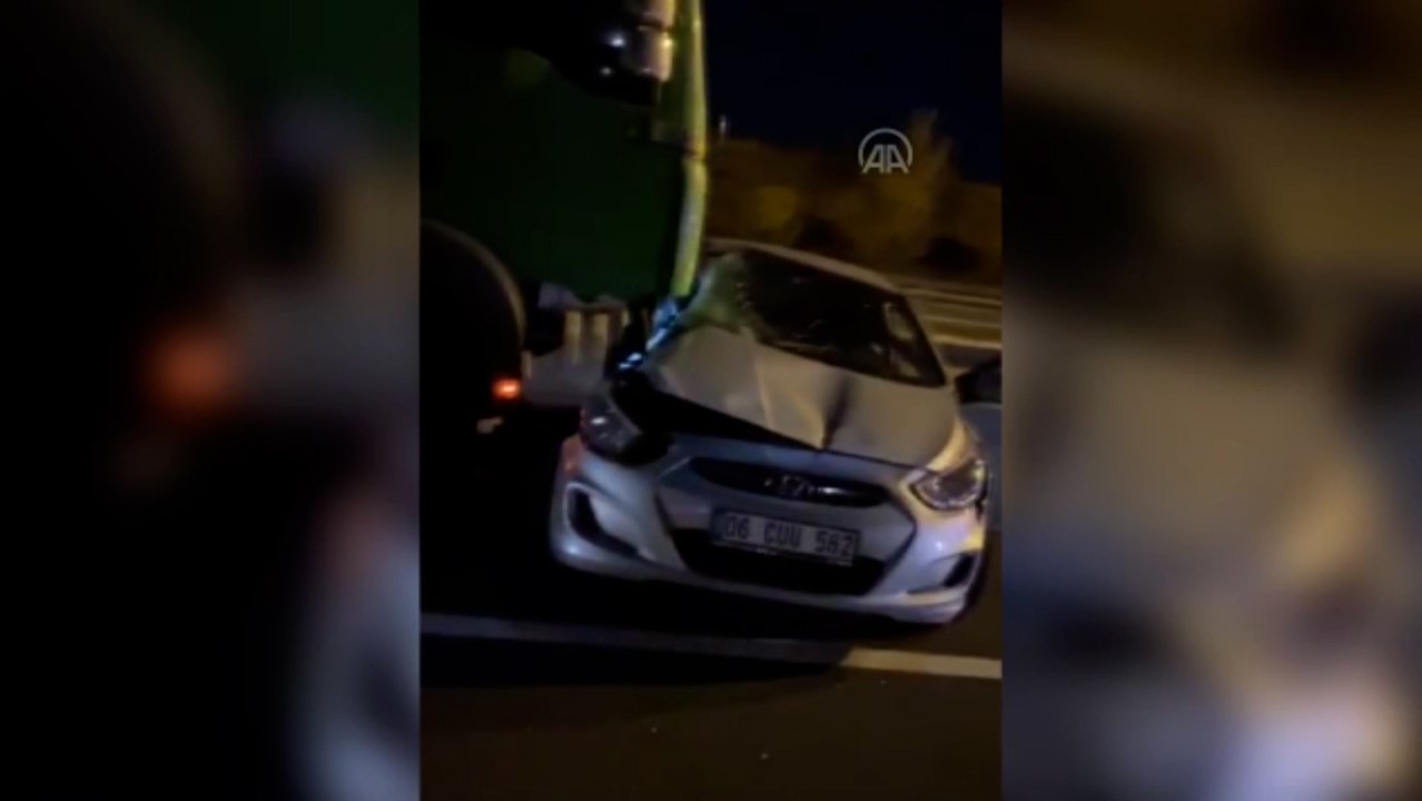 Polisten kaçan uyuşturucu zanlısına otoyolda kamyon çarptı