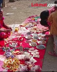 जळगाव जिल्ह्यातील धरणगाव तालुक्यातील भोणे गावात नवरदेव-नवरीचं मंदिर आहे