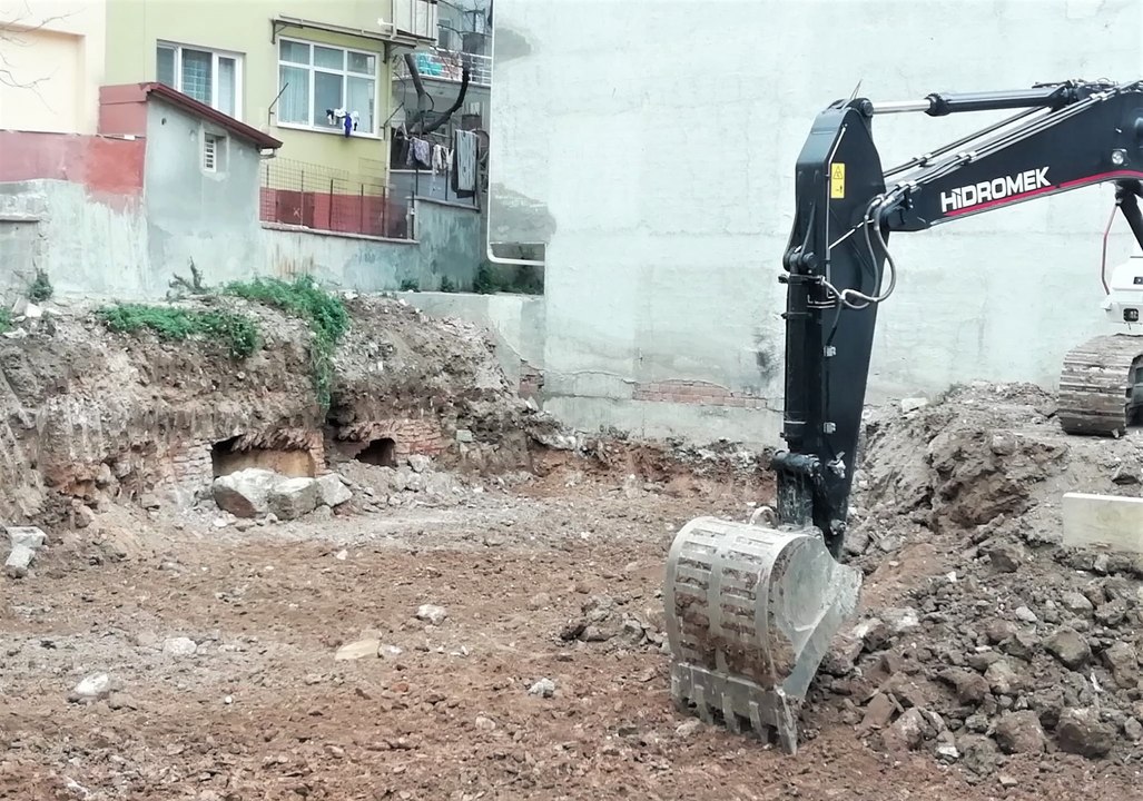 İnşaat kazısında Bizans dönemine ait yapı kalıntısı bulundu