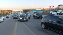 ANKARA'DA KONTROLDEN ÇIKAN OTOMOBİL, KARŞI YOLA UÇTU 3 YARALI