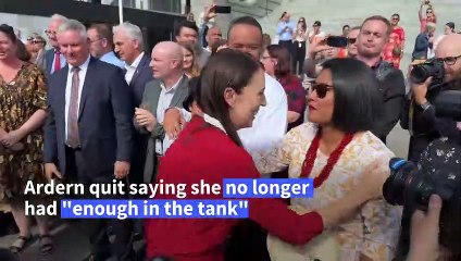 Jacinda Ardern replaced by Chris Hipkins as New Zealand PM