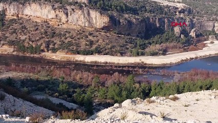 Göksu Nehri'nin suyu yine siyah akmaya başladı