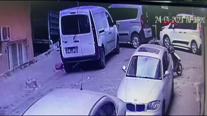 BAHÇELİEVLER'DE SİLAHLI KAVGA: 2 YARALI