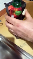 Sosyal medyda gündem oldu: Meyve suyu kutusundan çıkanlar şaşırttı