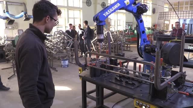 Meslek lisesi öğrencileri devlet kurumları için 13 milyon liralık iş yaptı