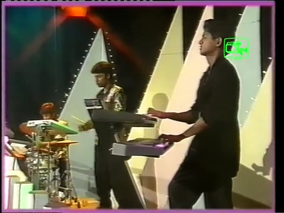 Thanivee by Namal Udugama Excerpts from Torana Archives