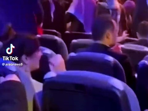 إلهام شاهين تطلب من دمت أوزدمير التقاط صورة لها مع يسرا