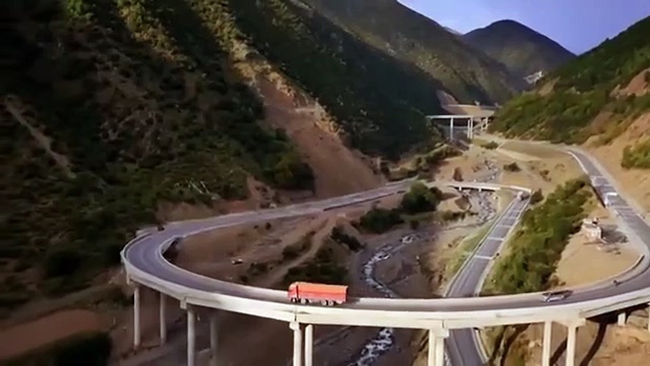 This Road Should Not Exist