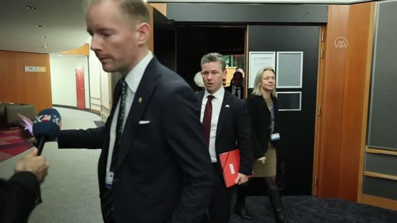 İsveç, Üçlü Muhtıra'ya bağlı olduğunu iddia etti