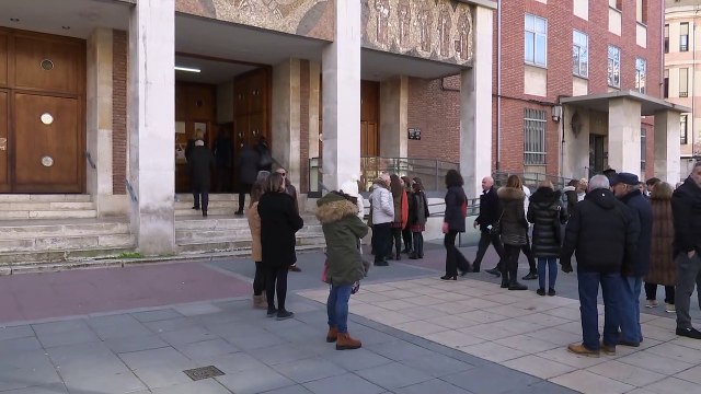 Rabia en Valladolid en el funeral por Paloma y su hija, víctimas de violencia machista