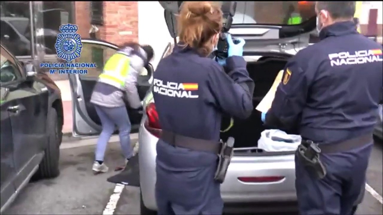 Homem detido por enviar cartas com explosivos a Sánchez e embaixadas