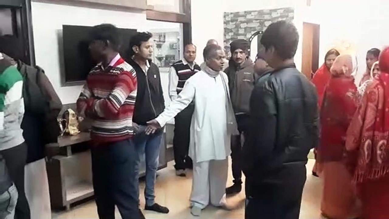 शादी में गया था परिवार, सूने मकान से चोर ले गए लाखों के जेवरात