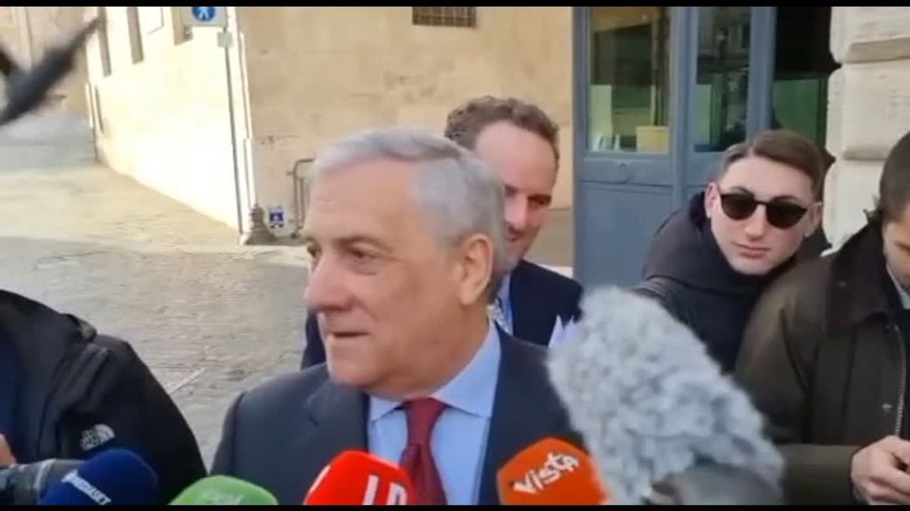 Governo, Tajani: Fi spina nel fianco? Noi affidabili e leali