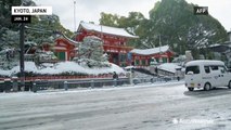 Kyoto covered in snow as winter storm sweeps Japan