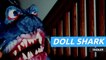Tráiler de Doll Shark, la nueva película de terror de tiburones que te hará sangrar los ojos
