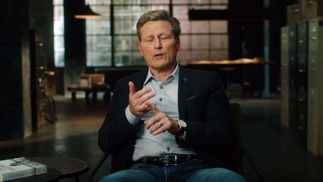 MasterClass David Baldacci Teaches Mystery and Thriller Writing S64 E10 Writing Action