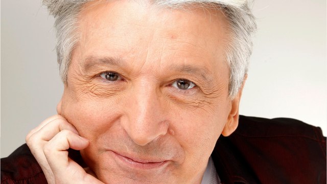 Voici - Jean-Pierre Foucault en deuil : le comédien et metteur en scène Roger Louret est mort à 72 ans