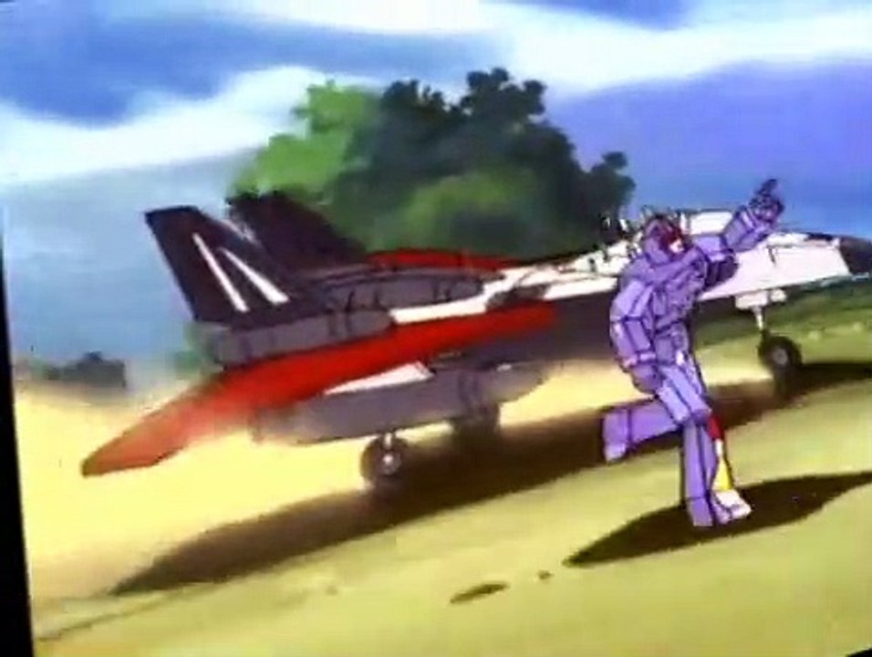 Transformers 1984 Transformers 1984 E040 – A Decepticon Raider in King Arthur’s Court