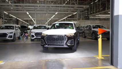 Production at Audi Mexico - Assembly