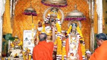 Basant Panchami: 4 शुभ योग में हुई मां सरस्वती की आराधना, मंदिरों में सजी झांकियां