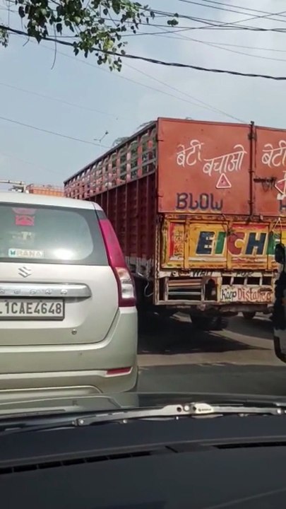 TRAFFIC JAM IN DELHI