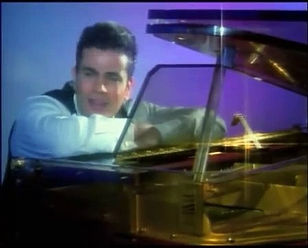 Amr Diab Dehket Oyoun Habiby عمرو دياب ضحكة عيون حبيبي