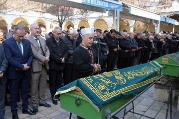 EVLERİNDE ÖLÜ BULUNAN ÇİFT, KARBONMONOKSİTTEN ZEHİRLENMİŞ