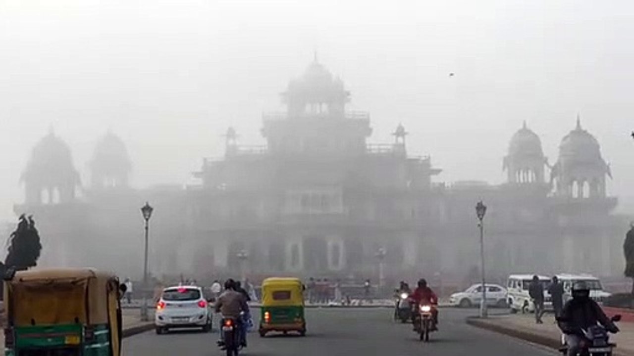 Weather News- घने कोहरे की चपेट में रहा राजस्थान , दो से तीन डिग्री सेल्सियस और गिरेगा पारा