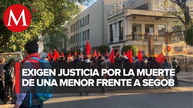 Manifestantes bloquean inmediaciones de la Secretaría de Gobernación