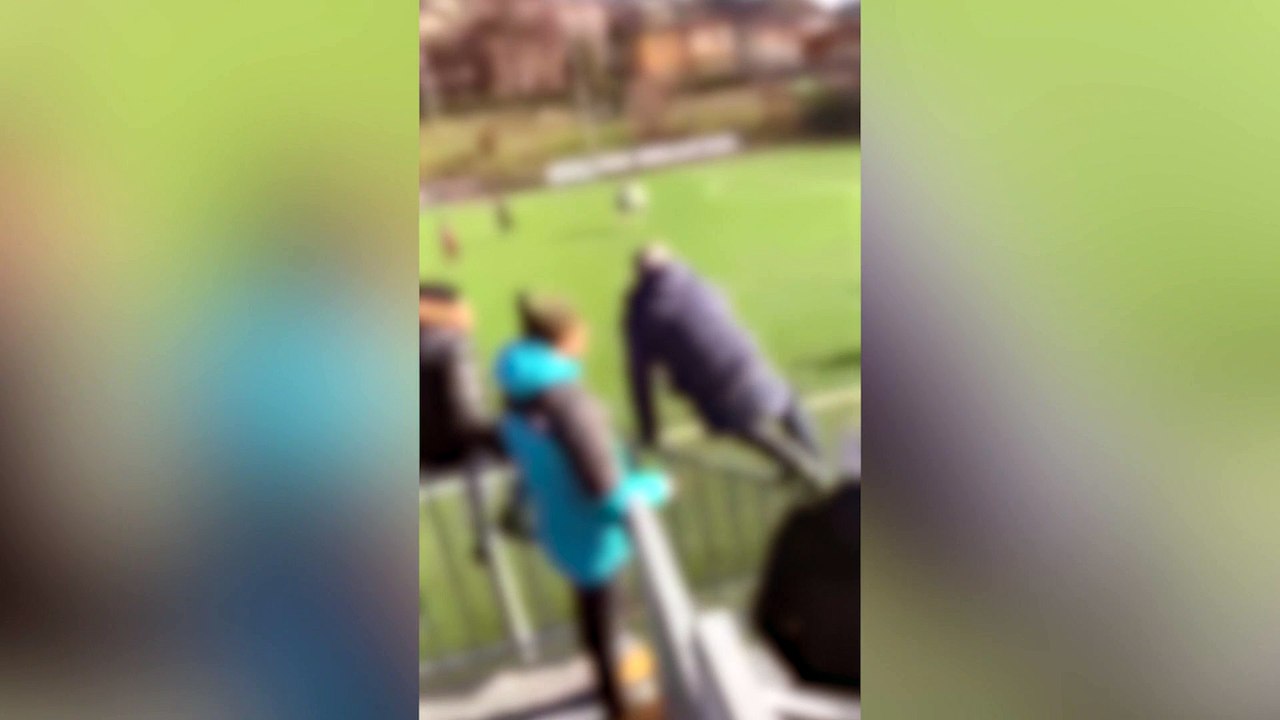 Follia all'oratorio, l'amichevole tra ragazzini finisce a pugni e i genitori invadono il campo