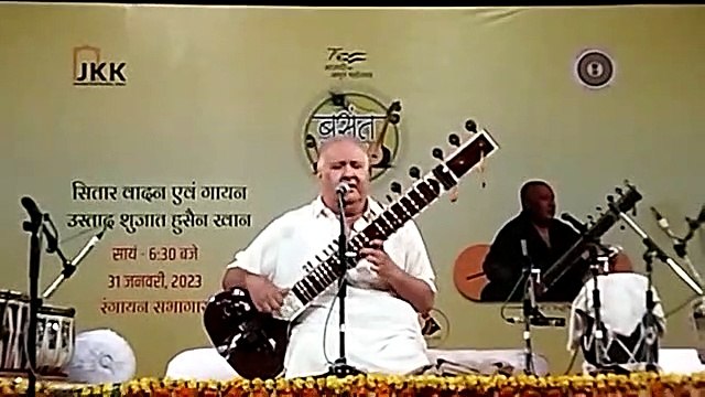बसंत पर्व - 'तुम्हारे शहर का मौसम सुहाना लगे, चुरा लूं एक शाम अगर बुरा ना लगे'