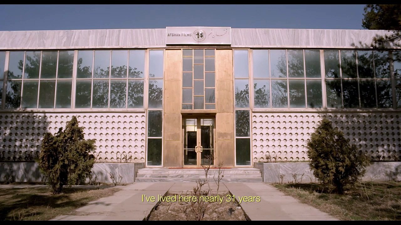 A Flickering Truth | movie | 2016 | Official Tr...