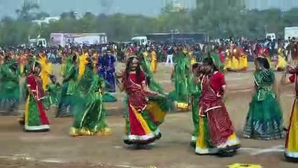 देश के प्रति दिखाया जज्बा, गूंजे राष्ट्रभक्ति के तराने, तिरंगे को सलामी
