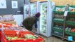 Nuevos solicitantes se acercan cada día a los bancos de alimentos de Reino Unido (4/4)
