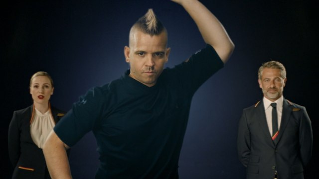 Nueve destinos, nueve talentos: un vídeo de seguridad a bordo con Dabiz Muñoz, Itziar Ituño, Rozalén y otros talentos españoles para promocionar el turismo en España