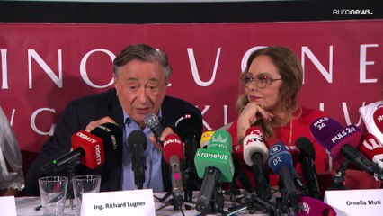 Fast gleichaltrig: "Mörtel" Lugner (90) holt Weltstar Jane Fonda (85) zum Opernball