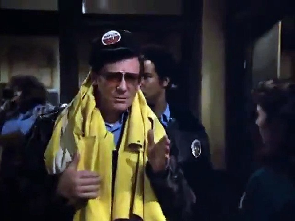 Hill Street Blues - Se3 - Ep18 - Life in the Minors HD Watch