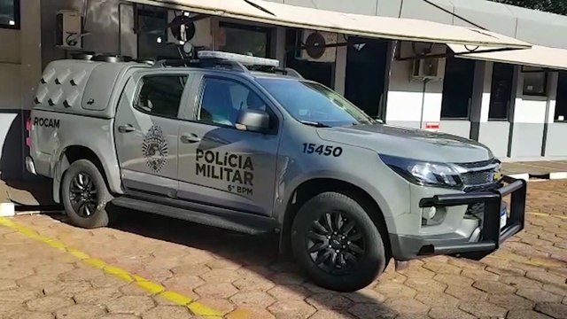 Jovem com mandado de prisão em aberto é detido