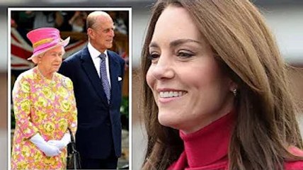 下载视频: Princess Kate follows Queen and Philip's golden rule on public engagements.