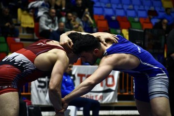 23 Yaş Altı Serbest Güreş Türkiye Şampiyonası, Konya'da sürüyor