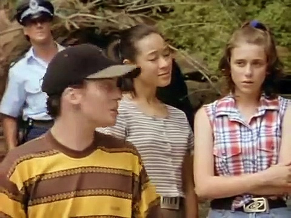 Spellbinder - Se1 - Ep02 HD Watch