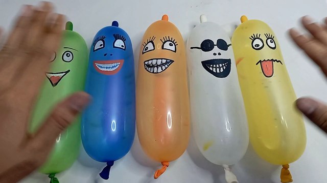 Making Soap Bubbles With Funny Balloon - Satisfying videos asmr Soap bubbles 2
