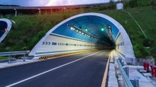 UNASCA: La guida nei tunnel