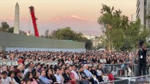 Miles de chilenos colman concierto gratuito de la Orquesta Sinfónica Nacional