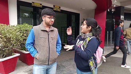 film pathan देख पागल हुई public, हॉल से निकलते ही लगे चिल्लाने| public review pathan| pathan movie|