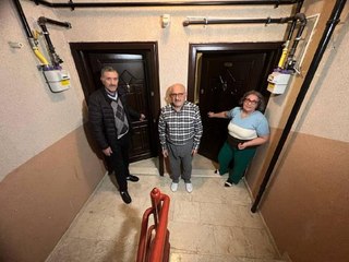 EVLERİNE TATİLE GELEN GURBETÇİ AİLELERE 'KİRACI' ŞOKU