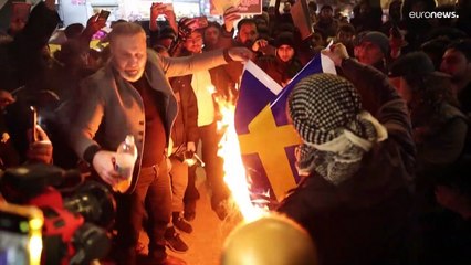 Drapeau suédois brûlé en Syrie