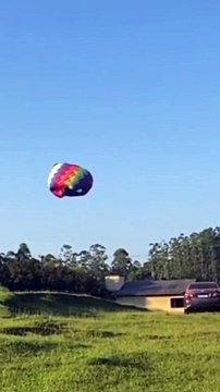 Brasil. Balão cai após embater em cabos elétricos e causa três feridos